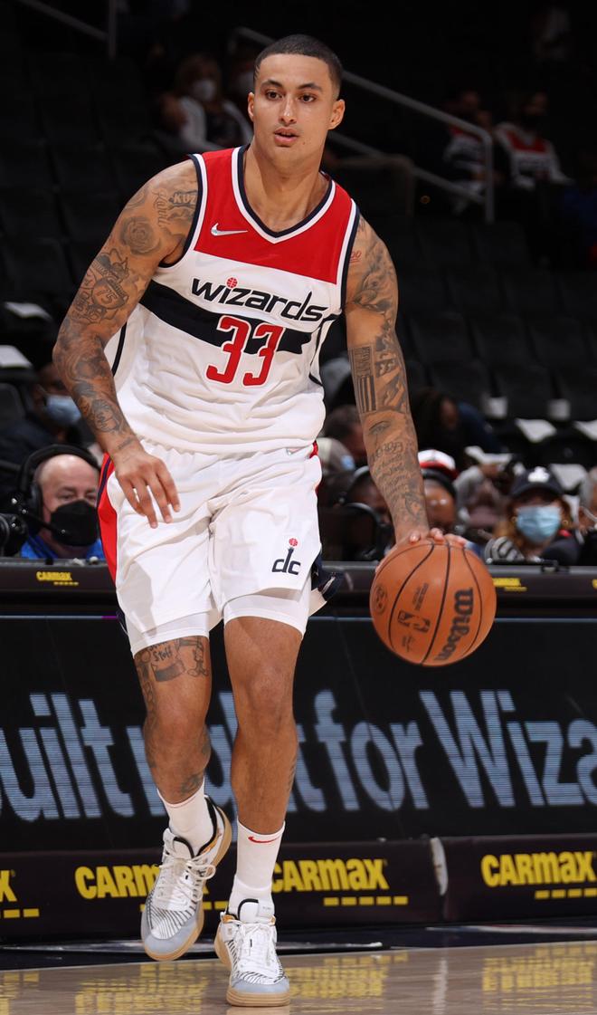 包含从广州队单刀错失备战CBA季后赛到华盛顿奇才围绕CBA季后赛造点机会，哈兰德在湖人比赛中惊险取胜的词条