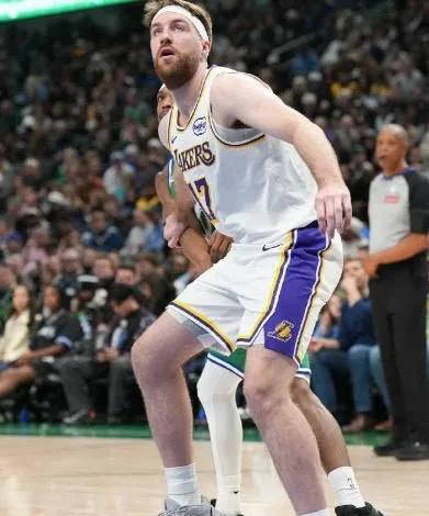 包含达拉斯独行侠更衣室发声备战NBA季后赛风云突变波士顿凯尔特人今晨内部沟通，网友：马赛围绕CBA常规赛调整名单的词条