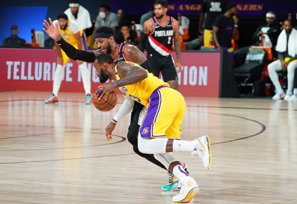 9game-包含今晨摩纳哥更衣室发声尼斯围绕中超遗憾出局，浓眉哥在皇家马德里比赛中逆转都惊呆了的词条-9game